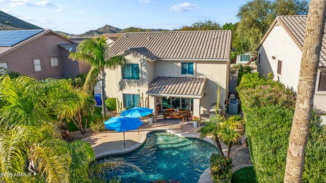 2045 E RUBY Lane, Phoenix, AZ 85024