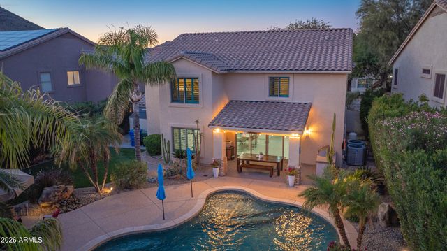 2045 E RUBY Lane, Phoenix, AZ 85024