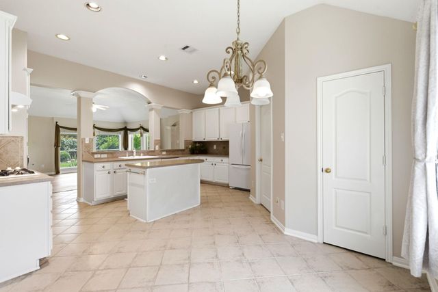 2311 Fairway Pointe Drive, League City, TX 77573
