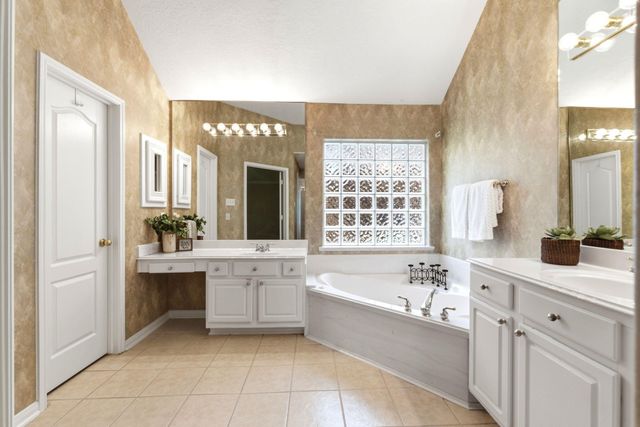 2311 Fairway Pointe Drive, League City, TX 77573