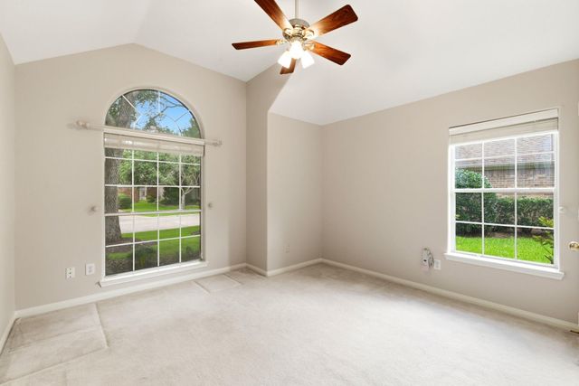 2311 Fairway Pointe Drive, League City, TX 77573