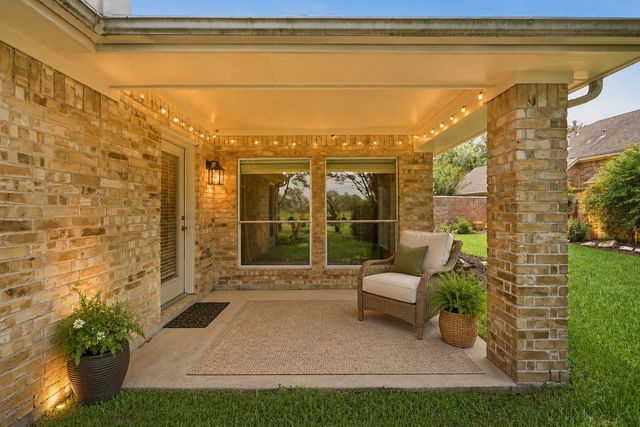 2311 Fairway Pointe Drive, League City, TX 77573