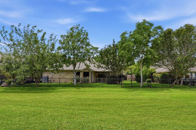 2311 Fairway Pointe Drive, League City, TX 77573