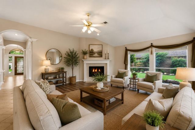2311 Fairway Pointe Drive, League City, TX 77573