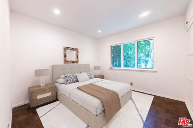 2559 HUTTON Drive, Beverly Hills, CA 90210