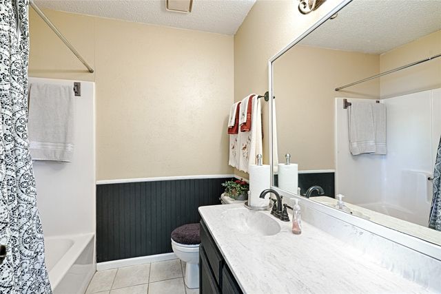 240 Dewey Court, Irving, TX 75060