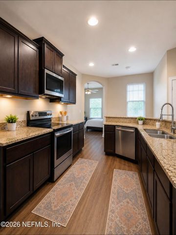 3153 HOLLY GREEN Loop, Green Cove Springs, FL 32043