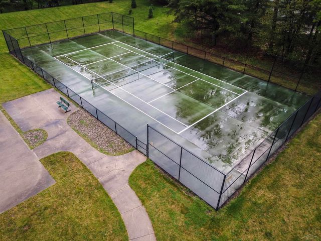 5007 Bristlecone Drive, Midland, MI 48642