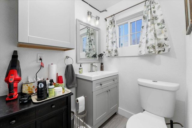 24894 Long Street, Fall River Mills, CA 96056