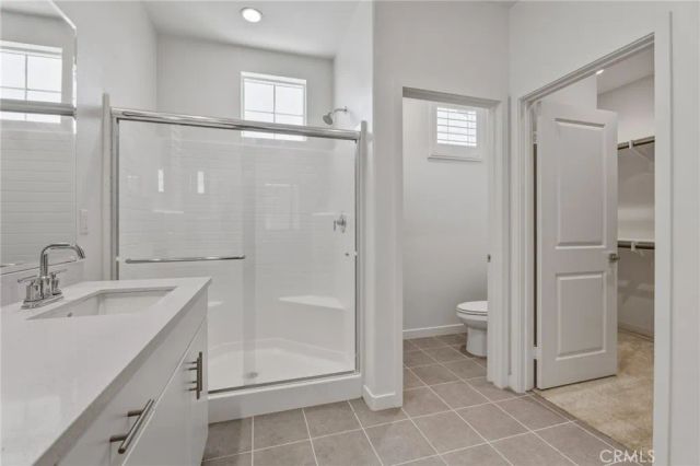 15982 Parkhouse 2, Fontana, CA 92336