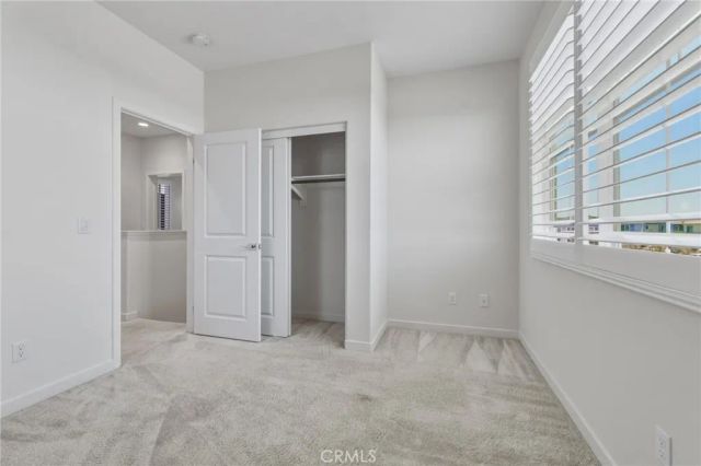 15982 Parkhouse 2, Fontana, CA 92336