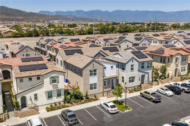 15982 Parkhouse 2, Fontana, CA 92336