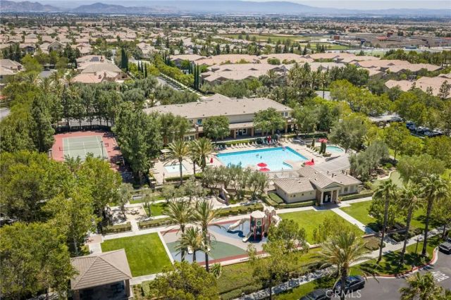 15982 Parkhouse 2, Fontana, CA 92336