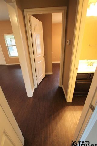 19401 King Ranch Dr., Flint, TX 75762