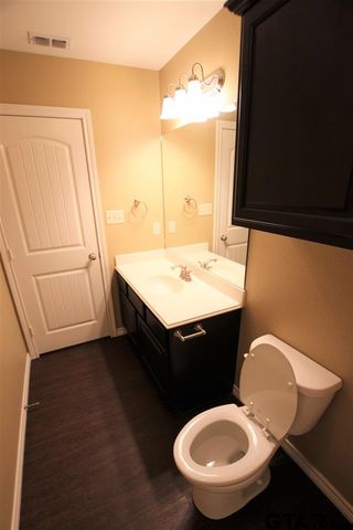 19401 King Ranch Dr., Flint, TX 75762