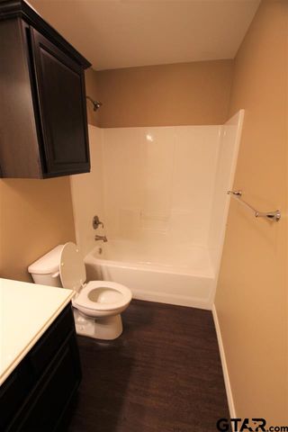 19401 King Ranch Dr., Flint, TX 75762