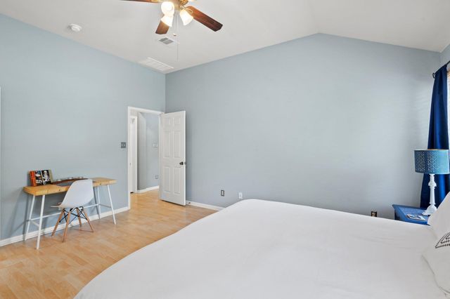 1900 Melissa Oaks LN, Austin, TX 78744