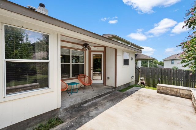 1900 Melissa Oaks LN, Austin, TX 78744