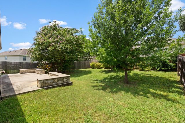 1900 Melissa Oaks LN, Austin, TX 78744