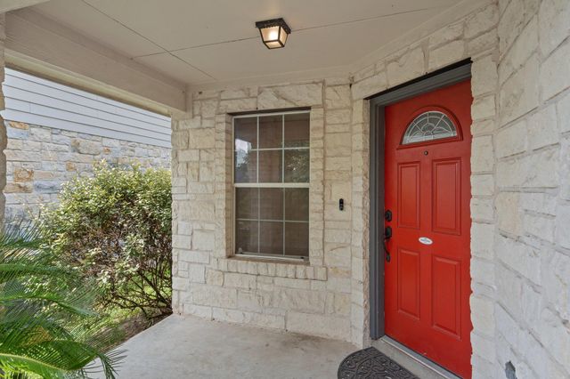 1900 Melissa Oaks LN, Austin, TX 78744