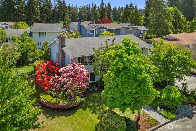 17631 69th Place W, Edmonds, WA 98026