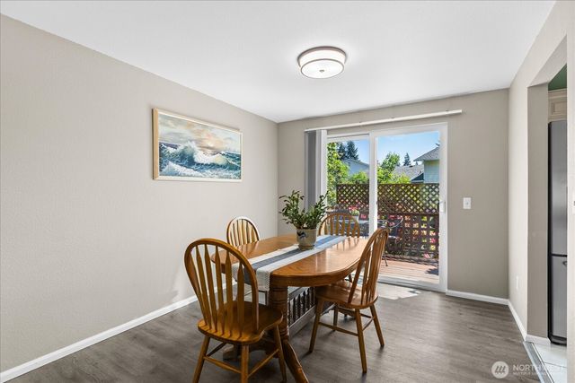17631 69th Place W, Edmonds, WA 98026
