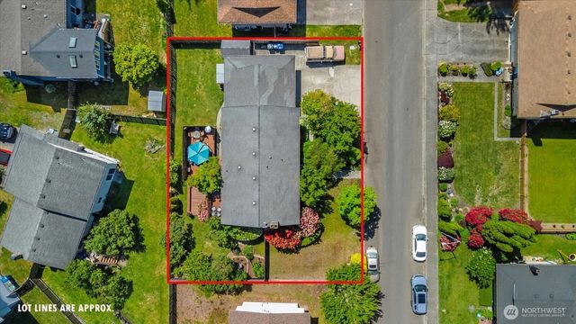 17631 69th Place W, Edmonds, WA 98026