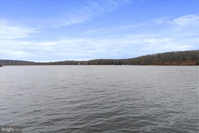 222 SKIPPERS POINT RD, Oakland, MD 21550