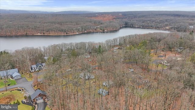 222 SKIPPERS POINT RD, Oakland, MD 21550