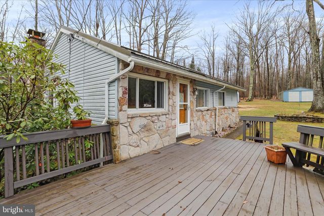 222 SKIPPERS POINT RD, Oakland, MD 21550