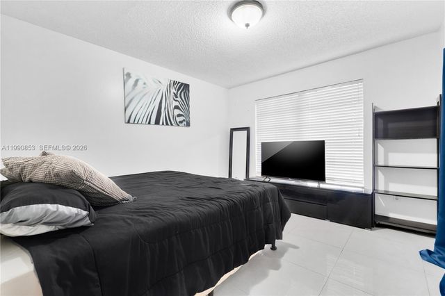 10224 SW 131st Ct, Miami, FL 33186