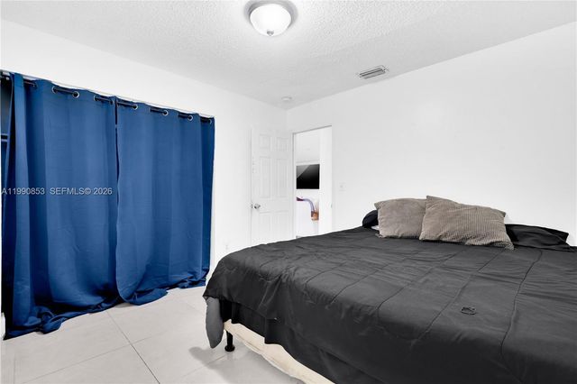 10224 SW 131st Ct, Miami, FL 33186