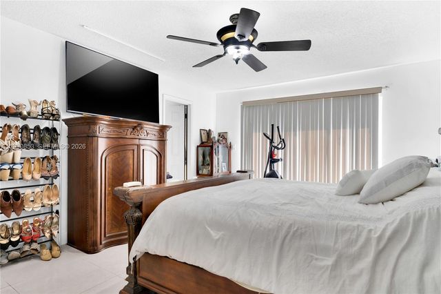 10224 SW 131st Ct, Miami, FL 33186