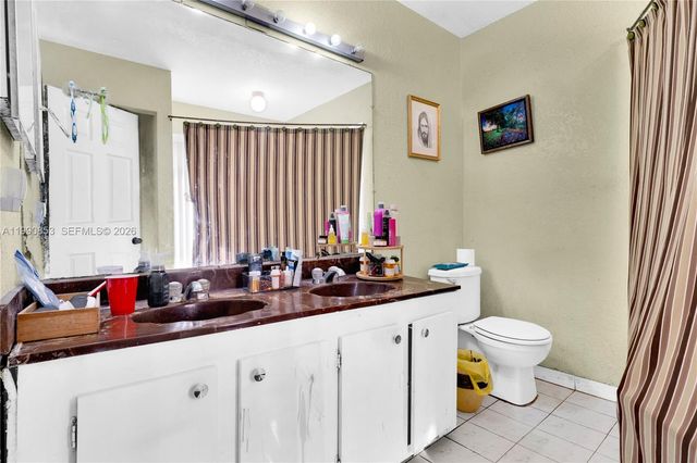 10224 SW 131st Ct, Miami, FL 33186