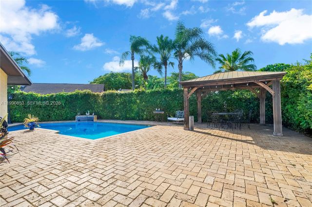 10224 SW 131st Ct, Miami, FL 33186