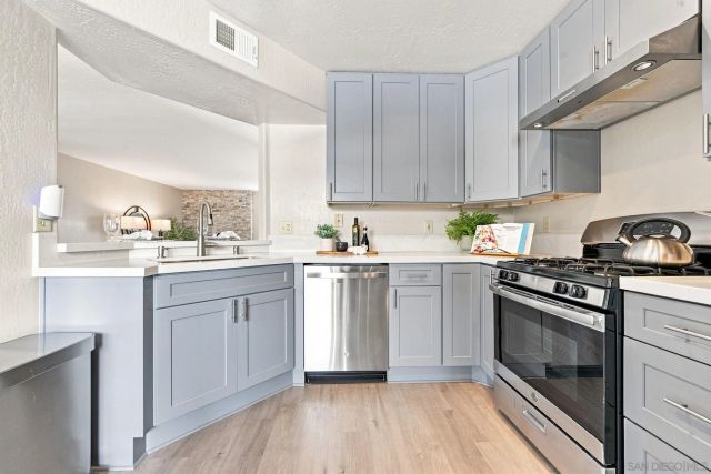 2914 Luciernaga Street C, Carlsbad, CA 92009