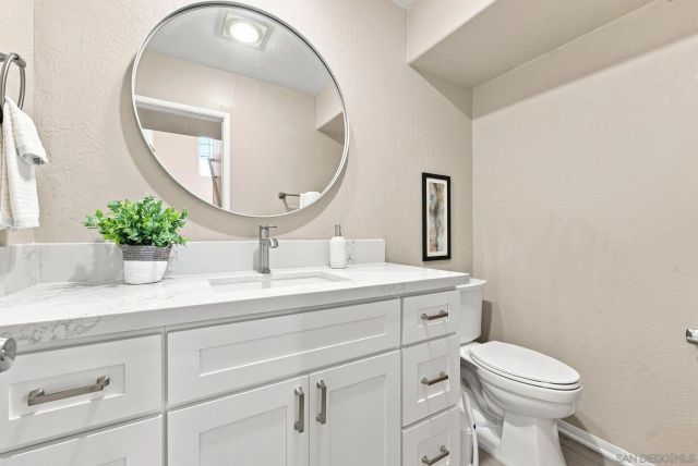 2914 Luciernaga Street C, Carlsbad, CA 92009