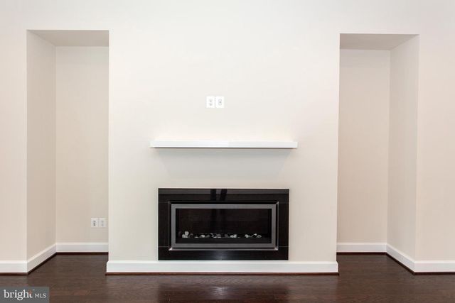 23187 HAMPTON OAK TER, Brambleton, VA 20148