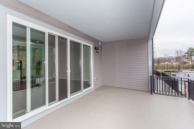 23187 HAMPTON OAK TER, Brambleton, VA 20148