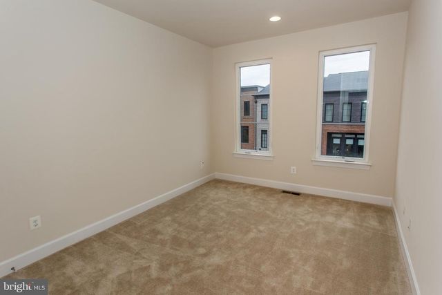 23187 HAMPTON OAK TER, Brambleton, VA 20148