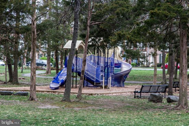 23187 HAMPTON OAK TER, Brambleton, VA 20148