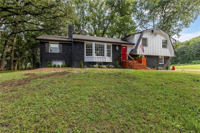 9319 E 105th Street, Kansas City, MO 64134