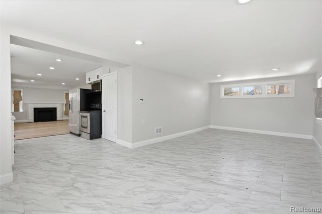 5900 Neff Avenue, Detroit, MI 48224