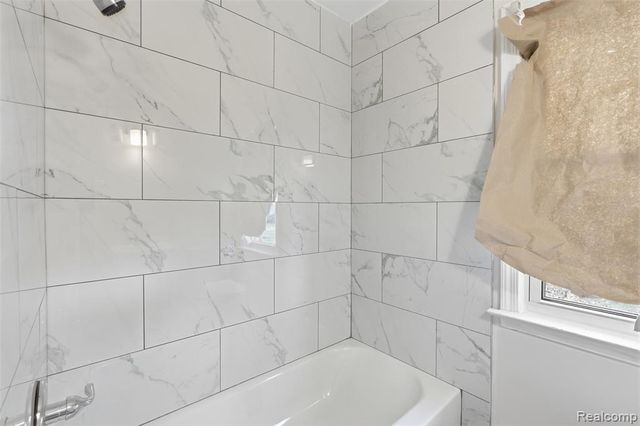 5900 Neff Avenue, Detroit, MI 48224