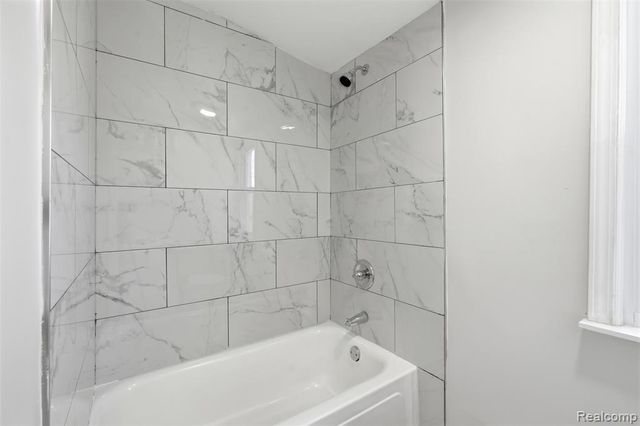 5900 Neff Avenue, Detroit, MI 48224