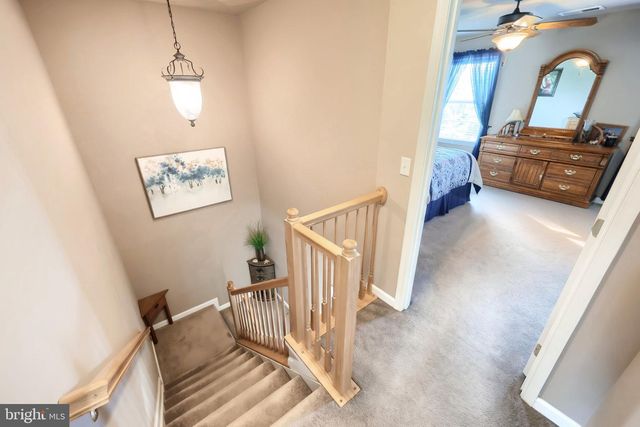 243 MAPLE DR, Hanover, PA 17331