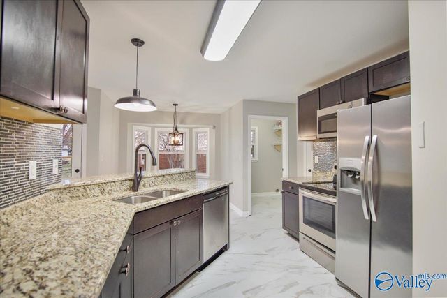 144 Tammy Gaines Lane, Huntsville, AL 35811