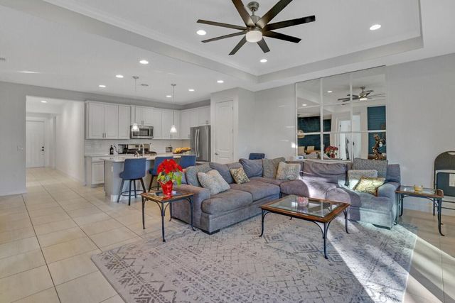 19750 Split Rail Run, Loxahatchee, FL 33470