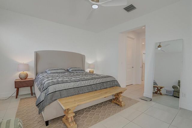 19750 Split Rail Run, Loxahatchee, FL 33470