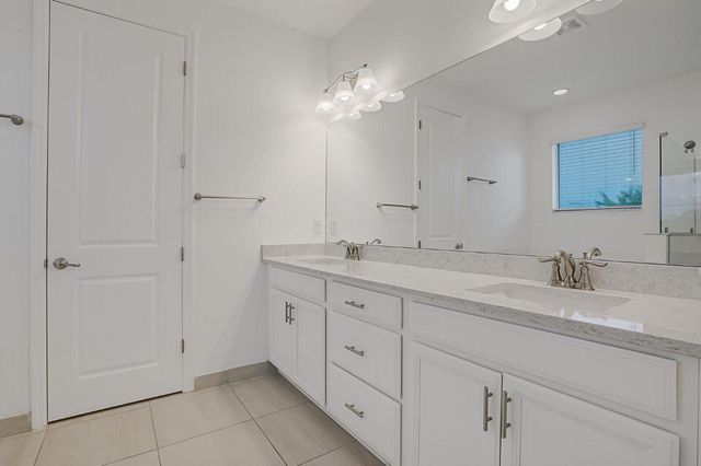 19750 Split Rail Run, Loxahatchee, FL 33470